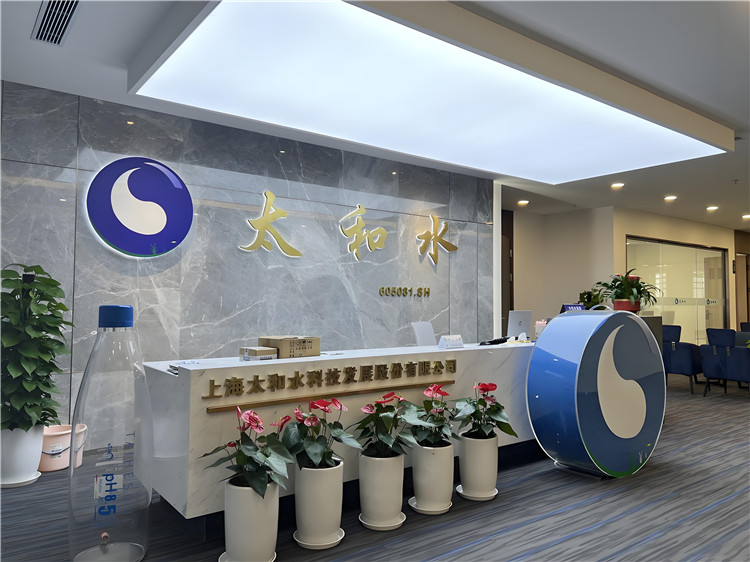 6dcbfe99-2d18-4f57-988b-b3ffed2846bc.jpg